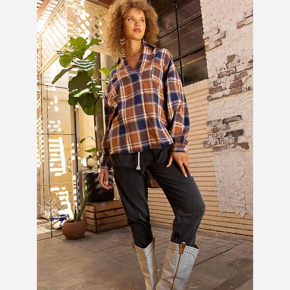 Relaxed Fit Plaid Shirt - V-Neck with Collar - Picture 1 of 9